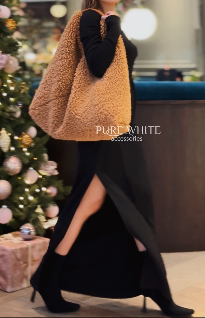 PL617